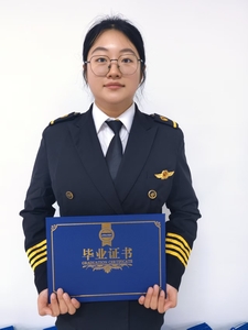 刘安奇.jpg